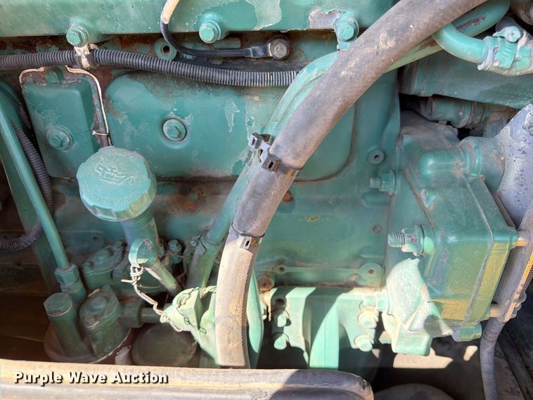 image for item FK3712 2002 Volvo L70D wheel loader