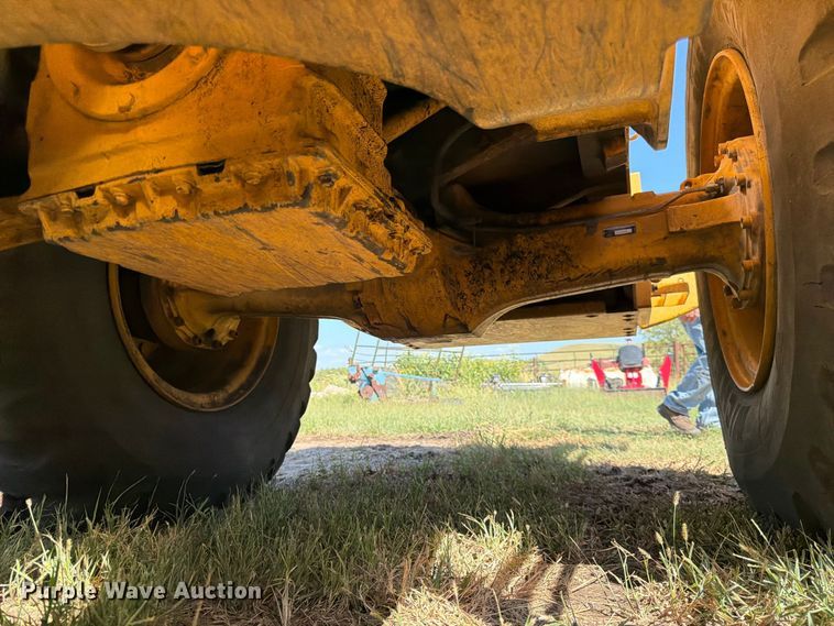 image for item FK3712 2002 Volvo L70D wheel loader