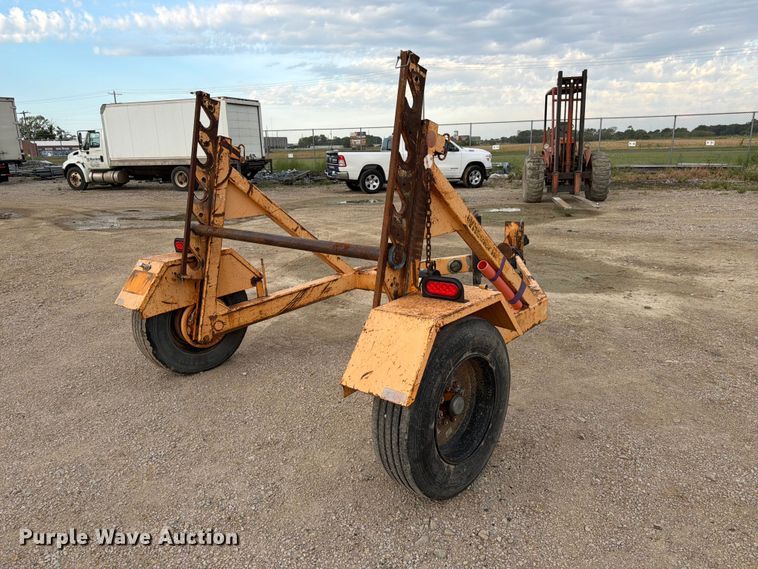 image for item FK3714 1999 Wheeler-Reeler reel trailer