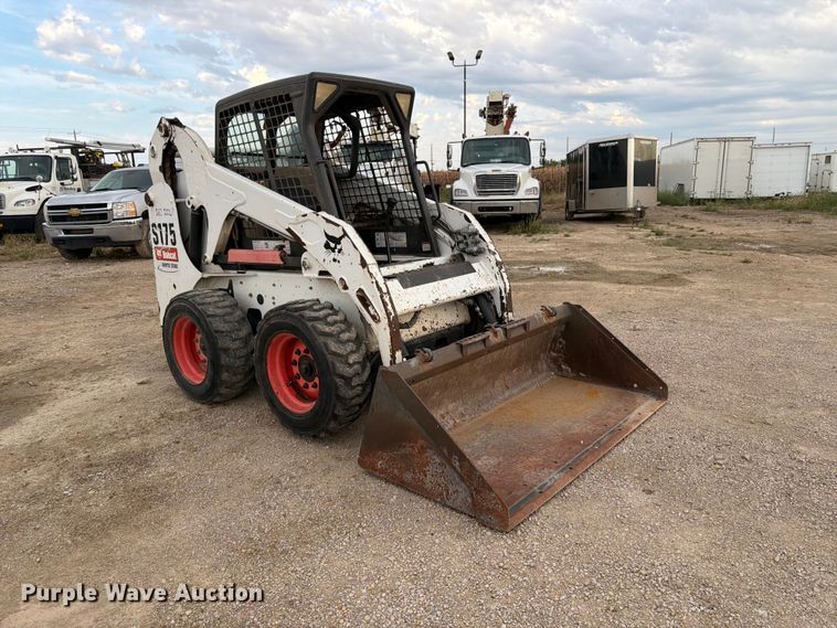 image for item FK3716 2012 Bobcat S175 skid steer loader