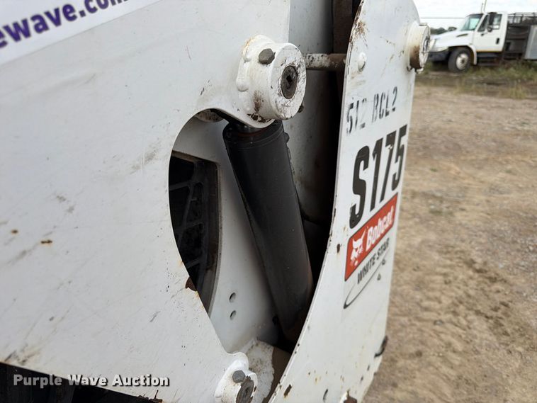 image for item FK3716 2012 Bobcat S175 skid steer loader