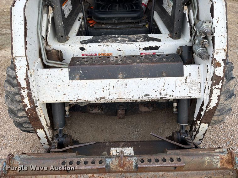 image for item FK3716 2012 Bobcat S175 skid steer loader