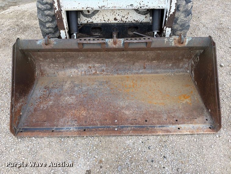 image for item FK3716 2012 Bobcat S175 skid steer loader