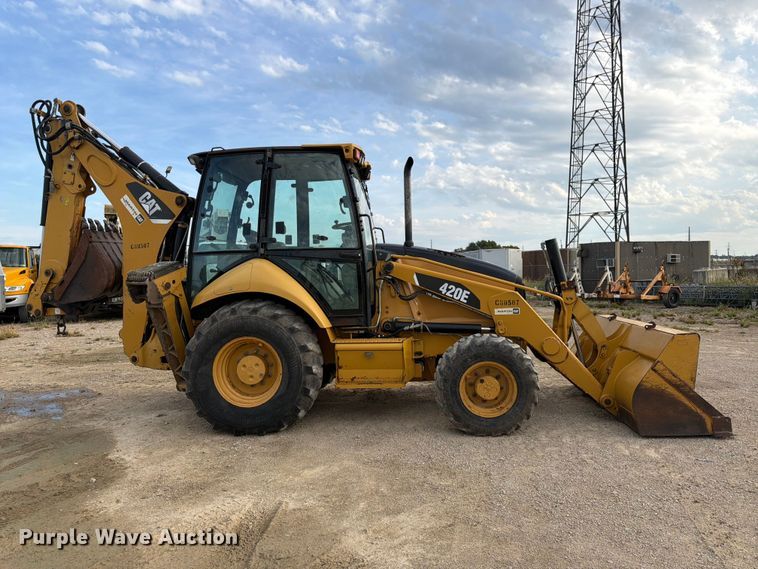 image for item FK3717 2007 Caterpillar 420E backhoe