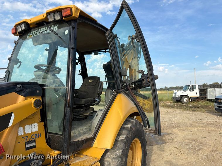 image for item FK3717 2007 Caterpillar 420E backhoe
