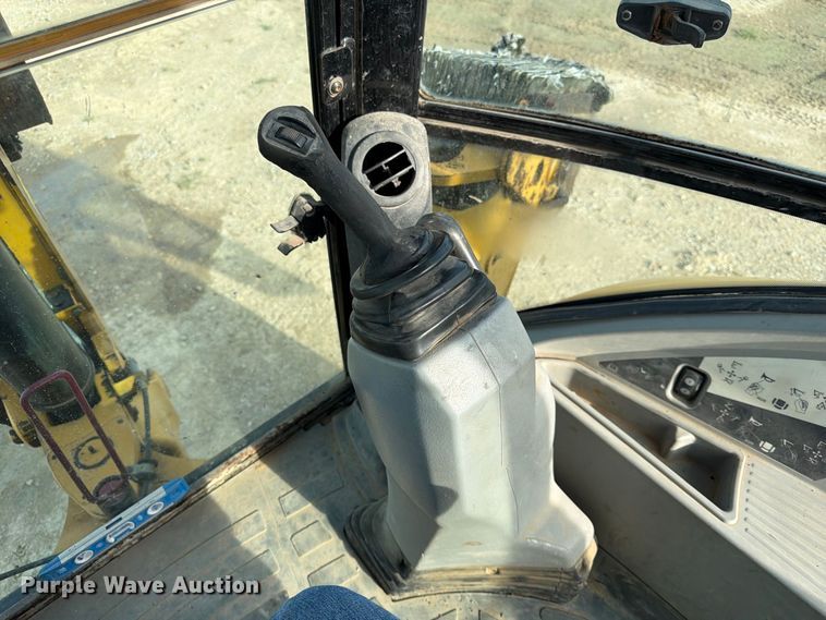image for item FK3717 2007 Caterpillar 420E backhoe