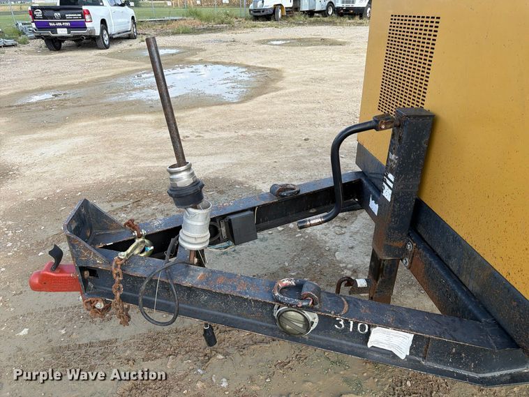 image for item FK3718 2011 Vac-Tron LP305DT vacuum excavator