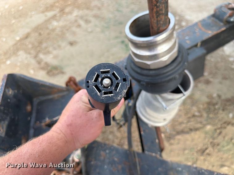 image for item FK3718 2011 Vac-Tron LP305DT vacuum excavator