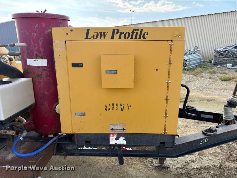 image for item FK3718 2011 Vac-Tron LP305DT vacuum excavator