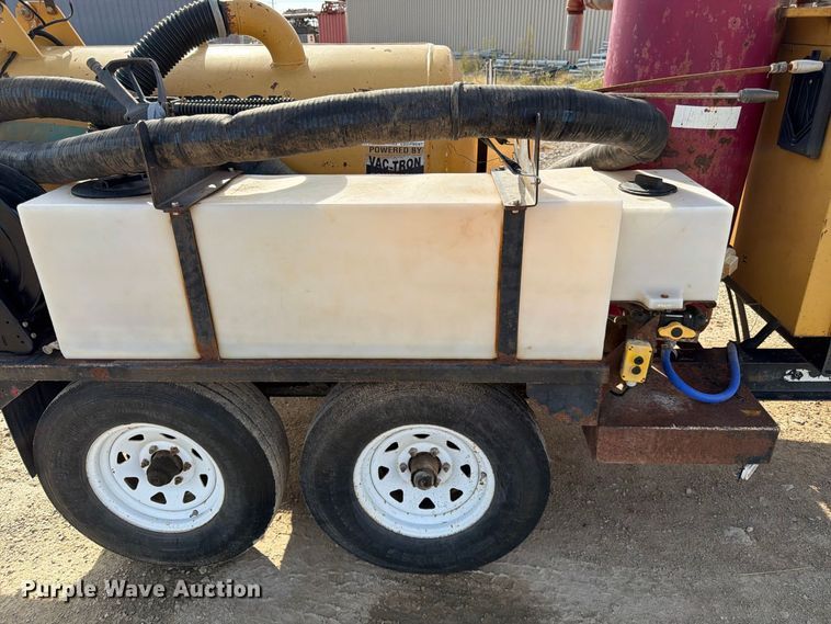 image for item FK3718 2011 Vac-Tron LP305DT vacuum excavator