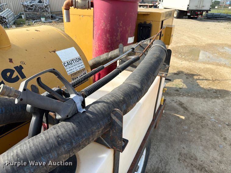 image for item FK3718 2011 Vac-Tron LP305DT vacuum excavator