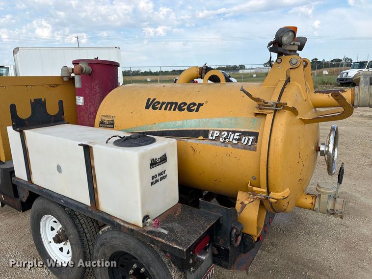image for item FK3718 2011 Vac-Tron LP305DT vacuum excavator