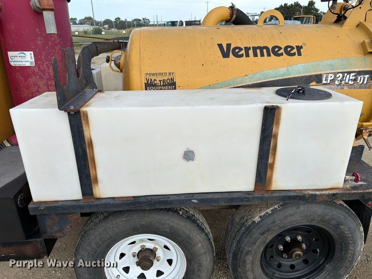 image for item FK3718 2011 Vac-Tron LP305DT vacuum excavator