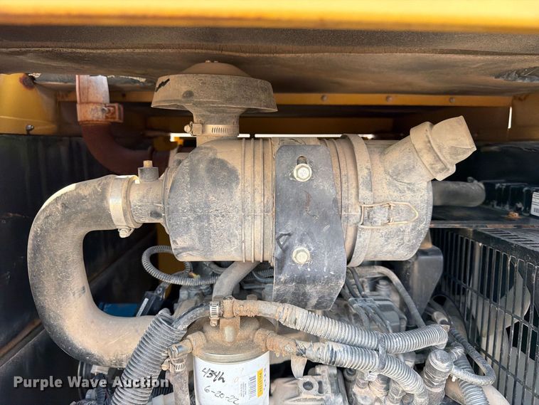 image for item FK3718 2011 Vac-Tron LP305DT vacuum excavator