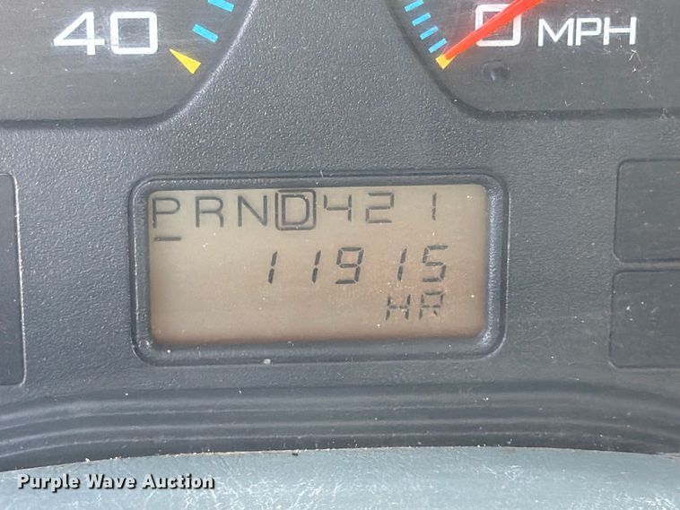 image for item FK3722 2004 International 4300 utility / service truck