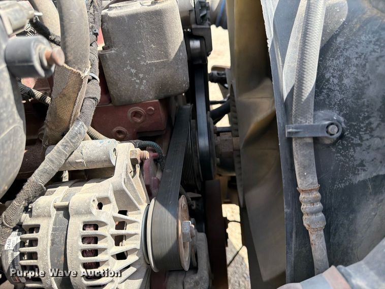 image for item FK3722 2004 International 4300 utility / service truck