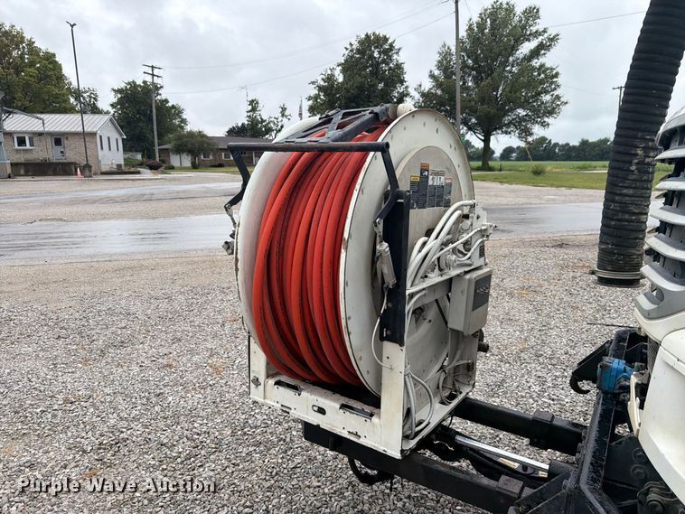 image for item FK4163 2006 Sterling Truck L9500 Series sewer jetter truck