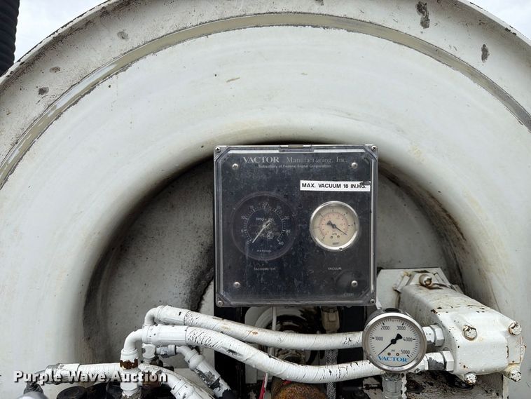 image for item FK4163 2006 Sterling Truck L9500 Series sewer jetter truck