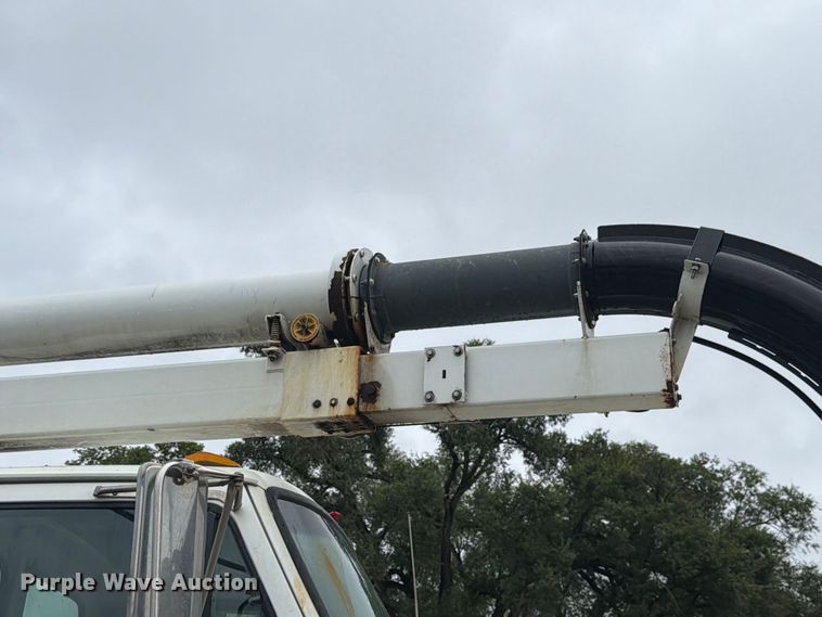 image for item FK4163 2006 Sterling Truck L9500 Series sewer jetter truck
