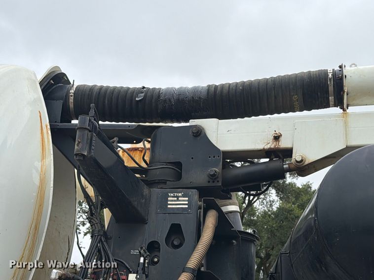 image for item FK4163 2006 Sterling Truck L9500 Series sewer jetter truck