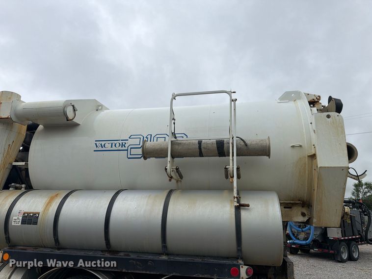 image for item FK4163 2006 Sterling Truck L9500 Series sewer jetter truck
