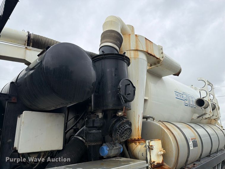 image for item FK4163 2006 Sterling Truck L9500 Series sewer jetter truck