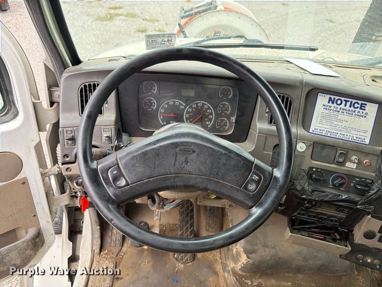 image for item FK4163 2006 Sterling Truck L9500 Series sewer jetter truck