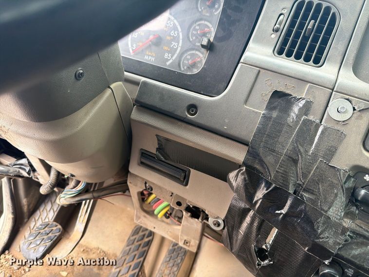 image for item FK4163 2006 Sterling Truck L9500 Series sewer jetter truck
