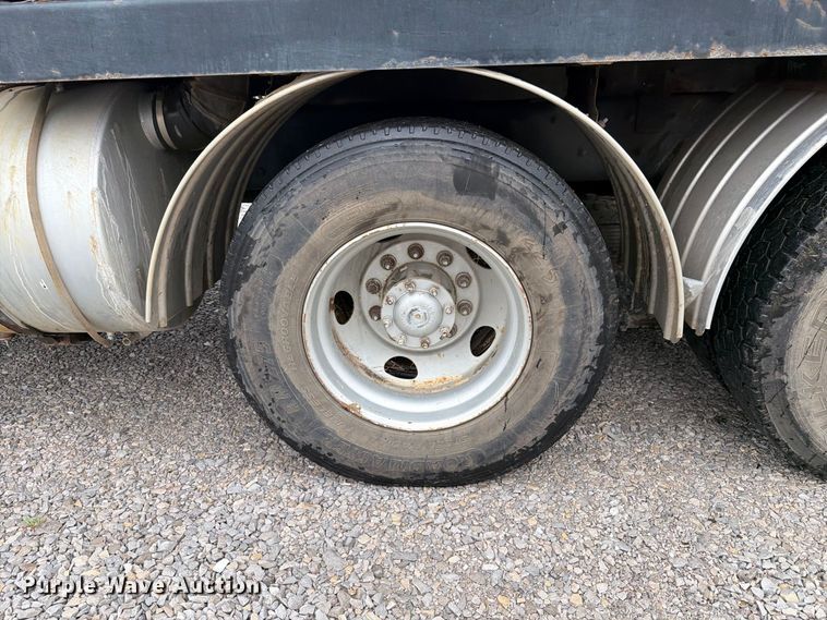 image for item FK4163 2006 Sterling Truck L9500 Series sewer jetter truck