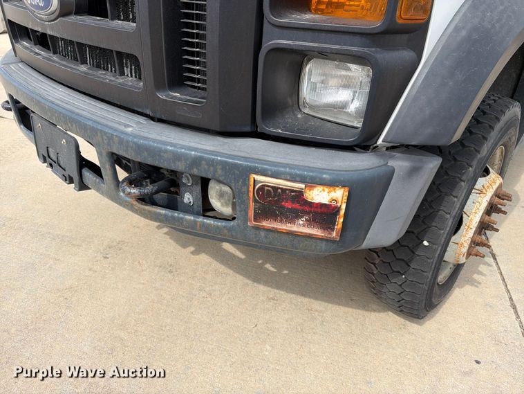 2008 Ford F550