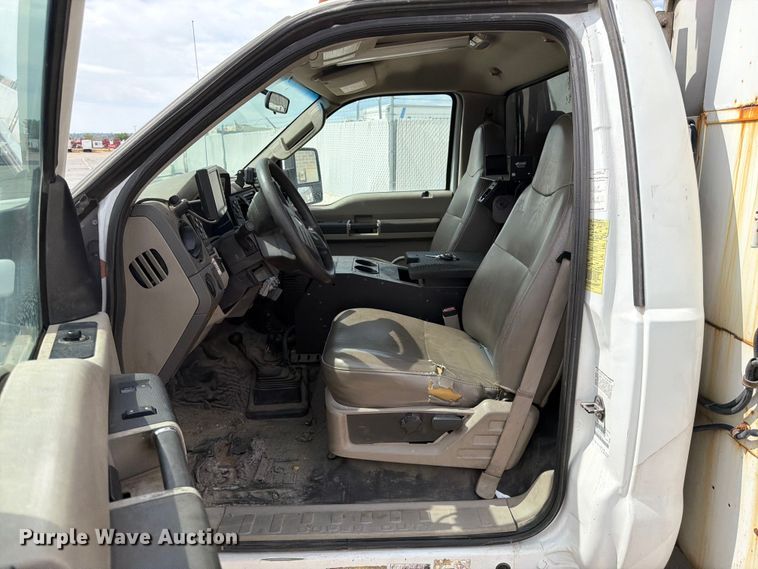 2008 Ford F550