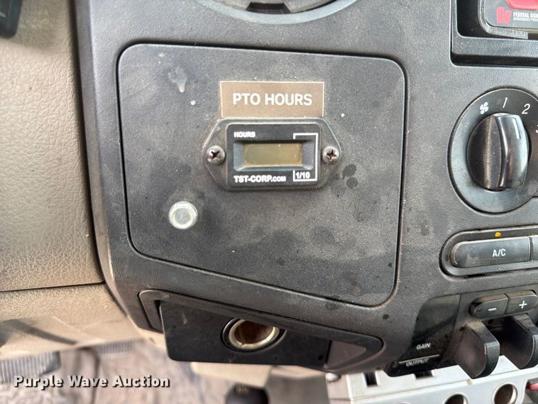2008 Ford F550