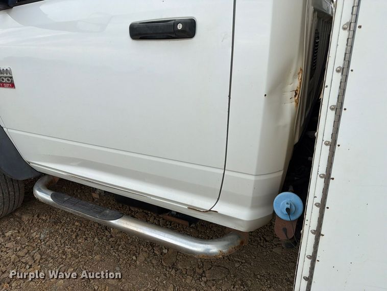 image for item FK5067 2011 Dodge Ram 4500 flatbed truck