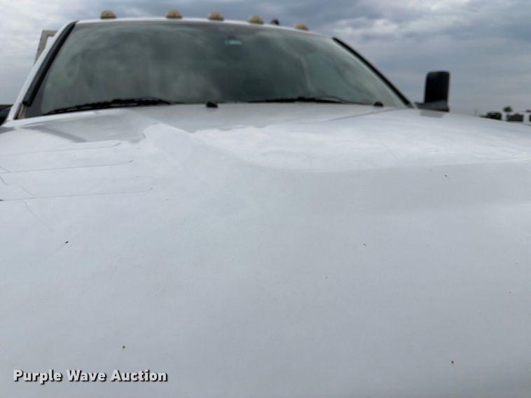 image for item FK5067 2011 Dodge Ram 4500 flatbed truck