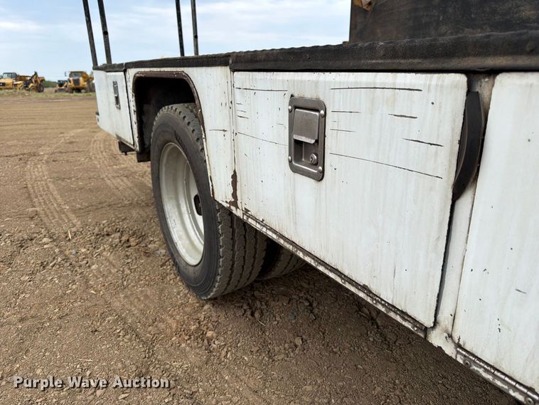 image for item FK5067 2011 Dodge Ram 4500 flatbed truck