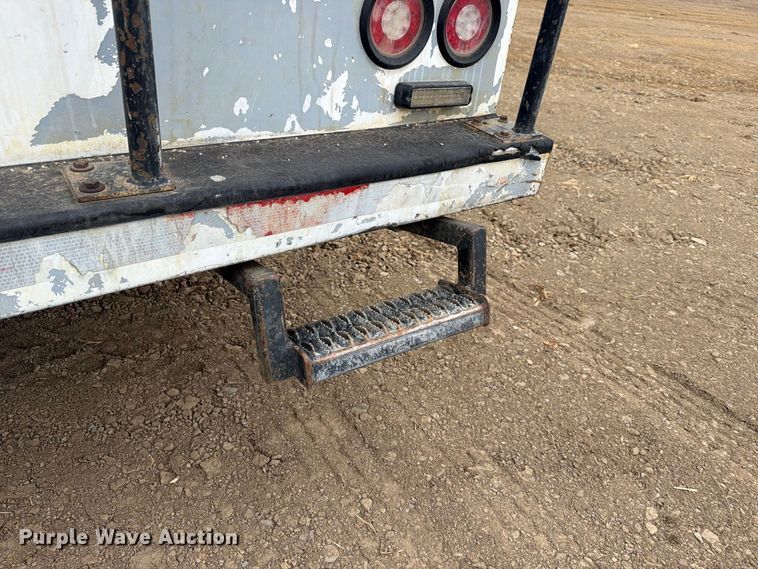 image for item FK5067 2011 Dodge Ram 4500 flatbed truck