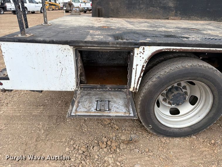 image for item FK5067 2011 Dodge Ram 4500 flatbed truck