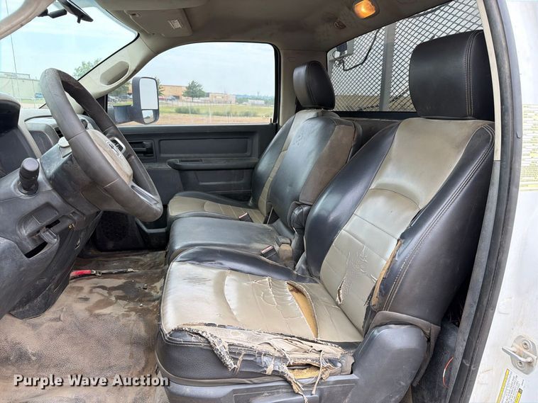 image for item FK5067 2011 Dodge Ram 4500 flatbed truck