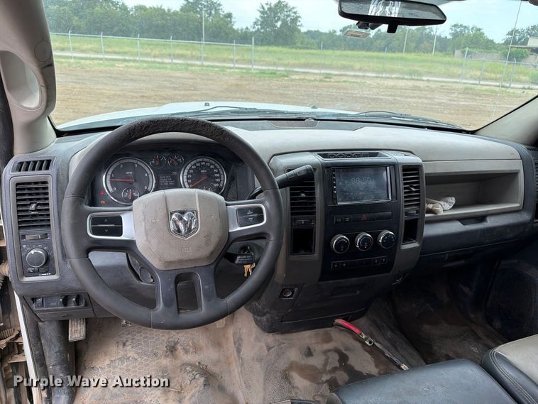 image for item FK5067 2011 Dodge Ram 4500 flatbed truck