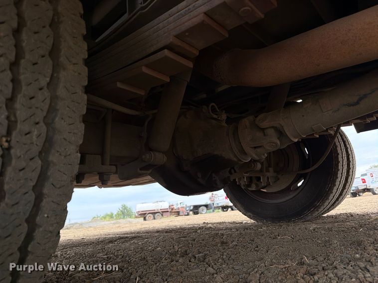 image for item FK5067 2011 Dodge Ram 4500 flatbed truck