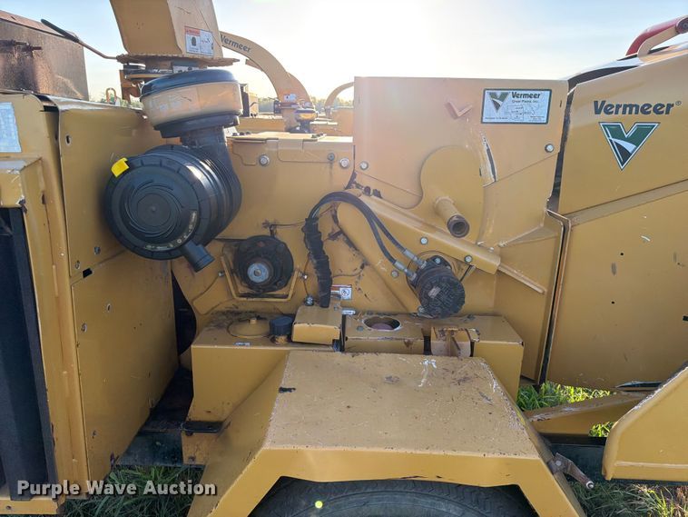 image for item FK5129 2019 Vermeer BC1000XL wood chipper