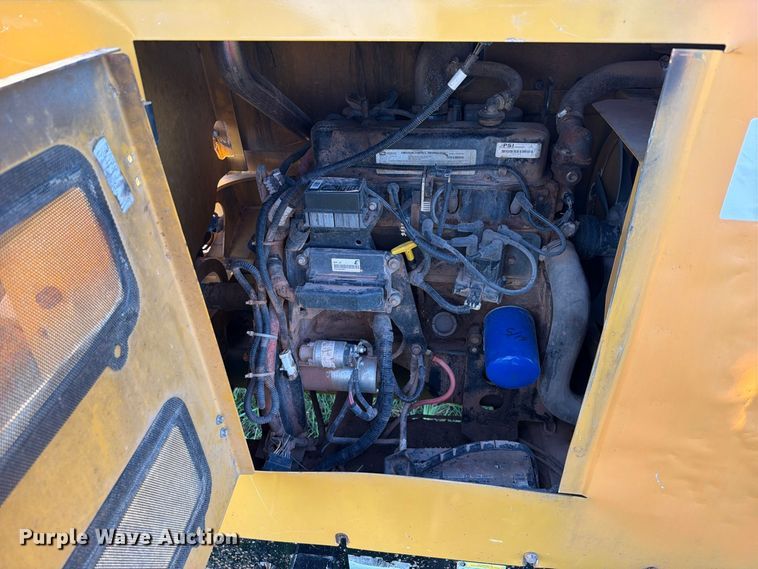 image for item FK5129 2019 Vermeer BC1000XL wood chipper