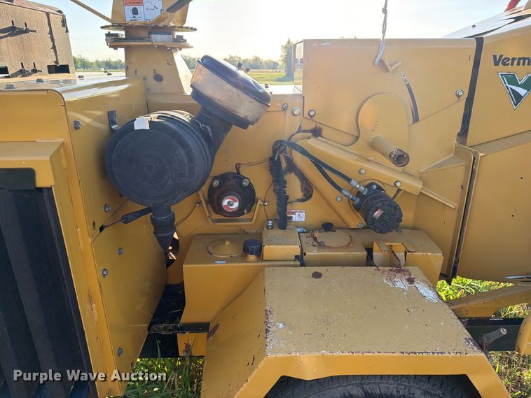 image for item FK5130 2019 Vermeer BC1000XL wood chipper