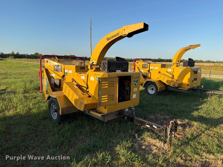 image for item FK5132 2019 Vermeer BC1000XL wood chipper