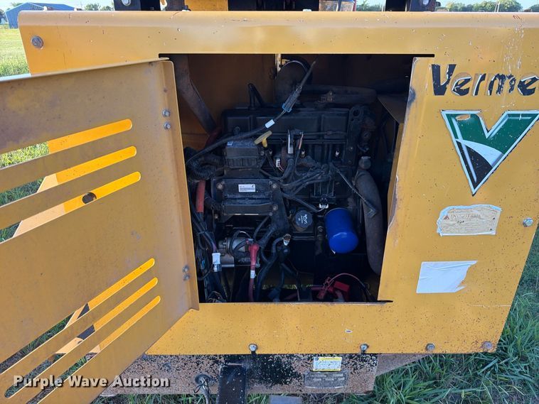 image for item FK5132 2019 Vermeer BC1000XL wood chipper