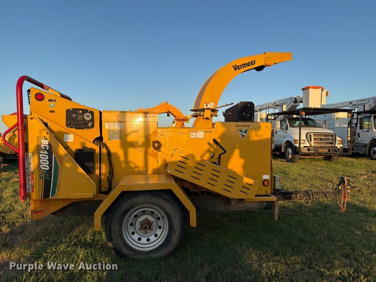 image for item FK5134 2020 Vermeer BC1000 wood chipper