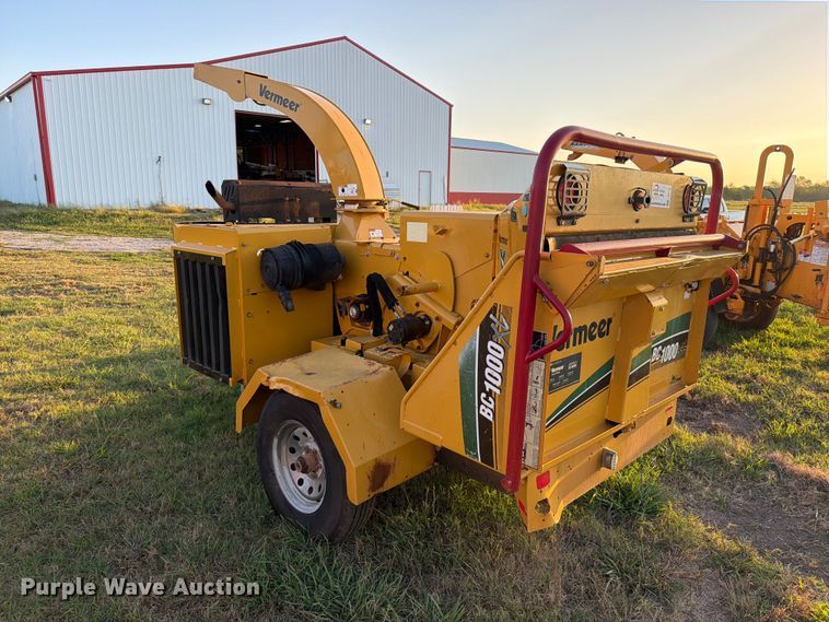 image for item FK5134 2020 Vermeer BC1000 wood chipper