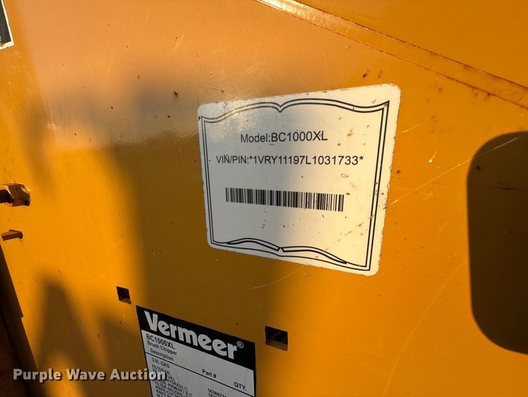 image for item FK5134 2020 Vermeer BC1000 wood chipper