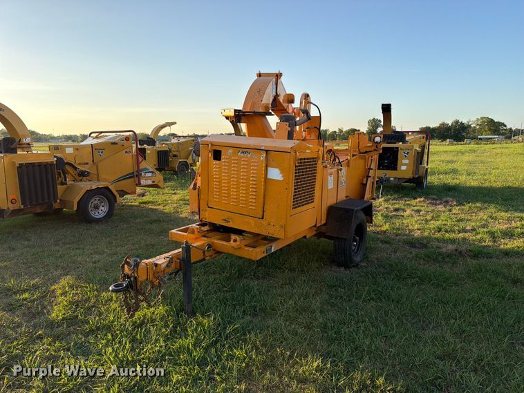 2015 Bandit 990 wood chipper