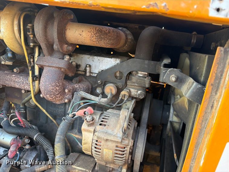 image for item FK5135 2015 Bandit 990 wood chipper